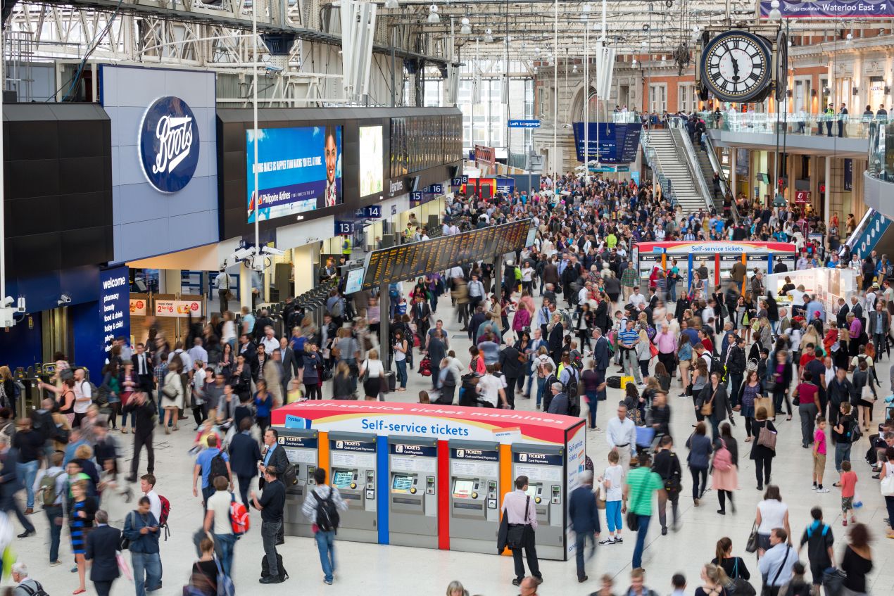 Waterloo station ticket machines
